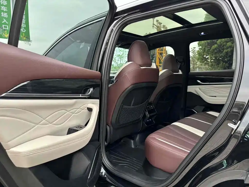 Geely Xingyue L — миниатюра 7