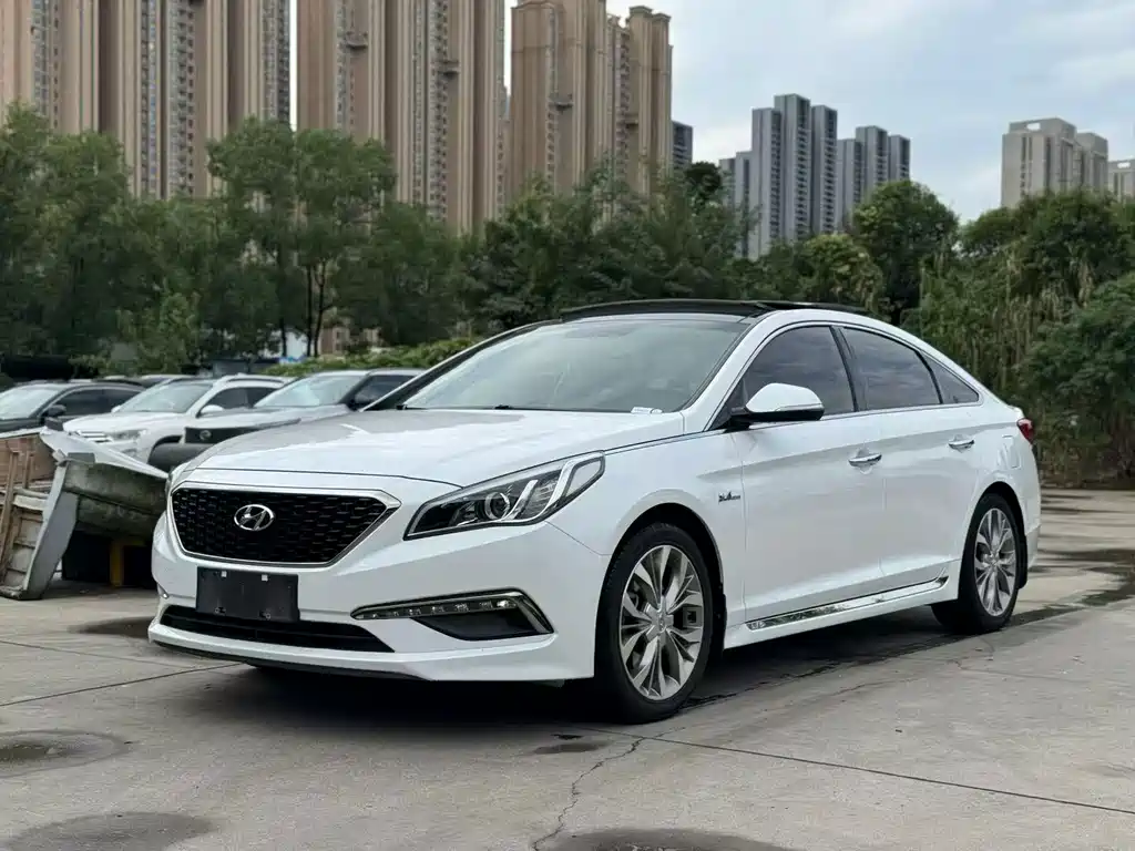 Hyundai Sonata — миниатюра 3