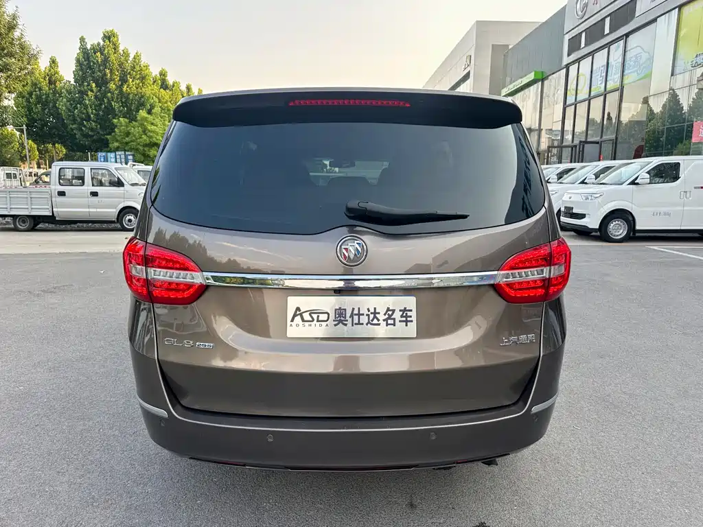 Buick GL8 2017 25S Luxury V