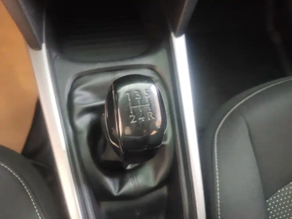 Peugeot 301 — миниатюра 14