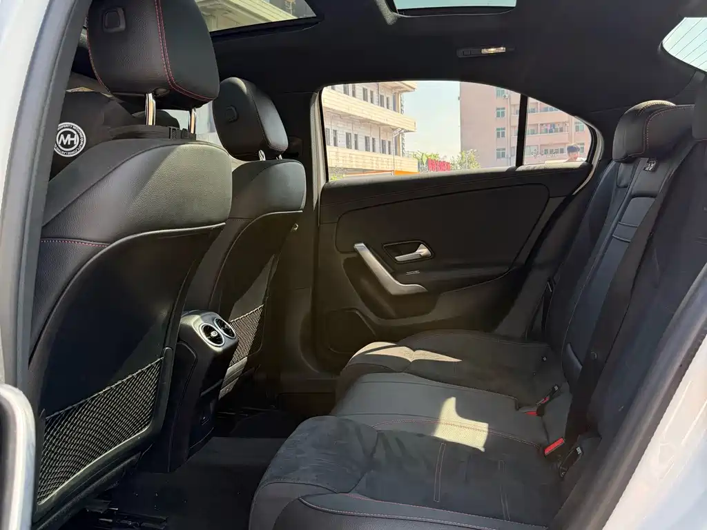 Mercedes-Benz A-Class — миниатюра 23