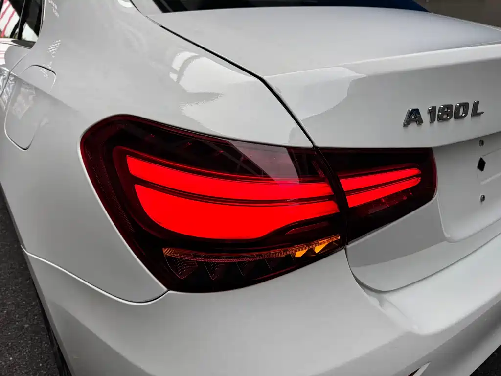 Mercedes-Benz A-Class — миниатюра 26