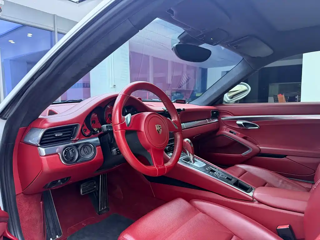 Porsche 911 2012 Carrera 3.4L