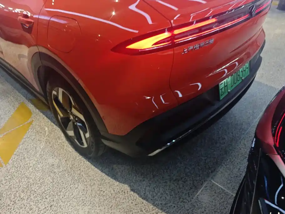 Baojun Yunhai — миниатюра 4