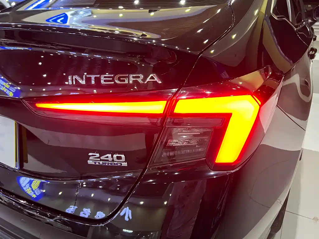 Honda Integra — миниатюра 23