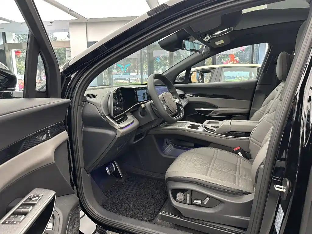 Hongqi HONGQI TIANGONG 08