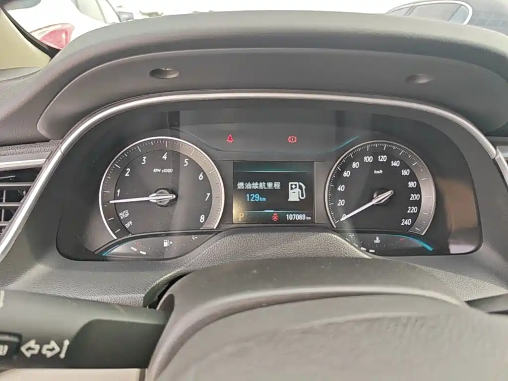 Buick Excelle — миниатюра 12