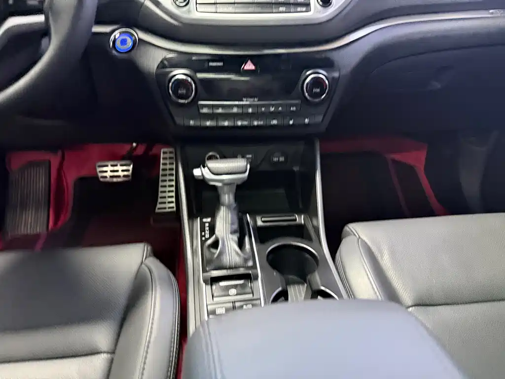 Hyundai Tucson — миниатюра 15