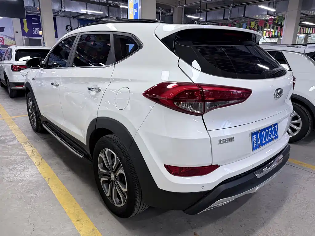Hyundai Tucson — миниатюра 16