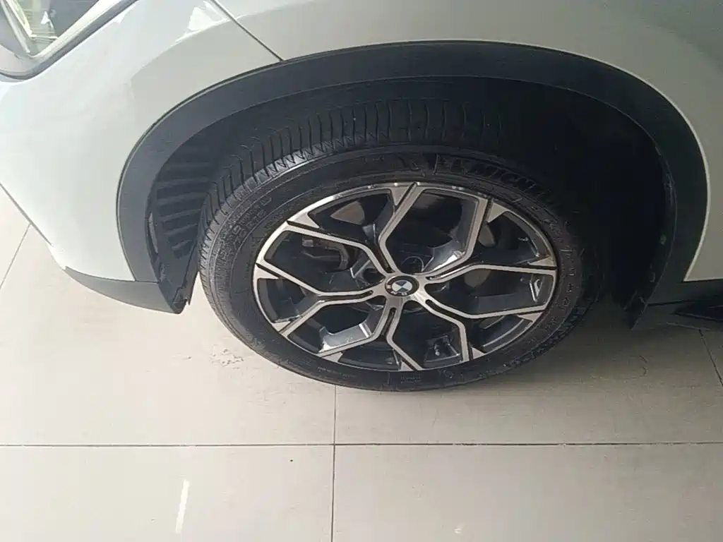 BMW X1 — миниатюра 23