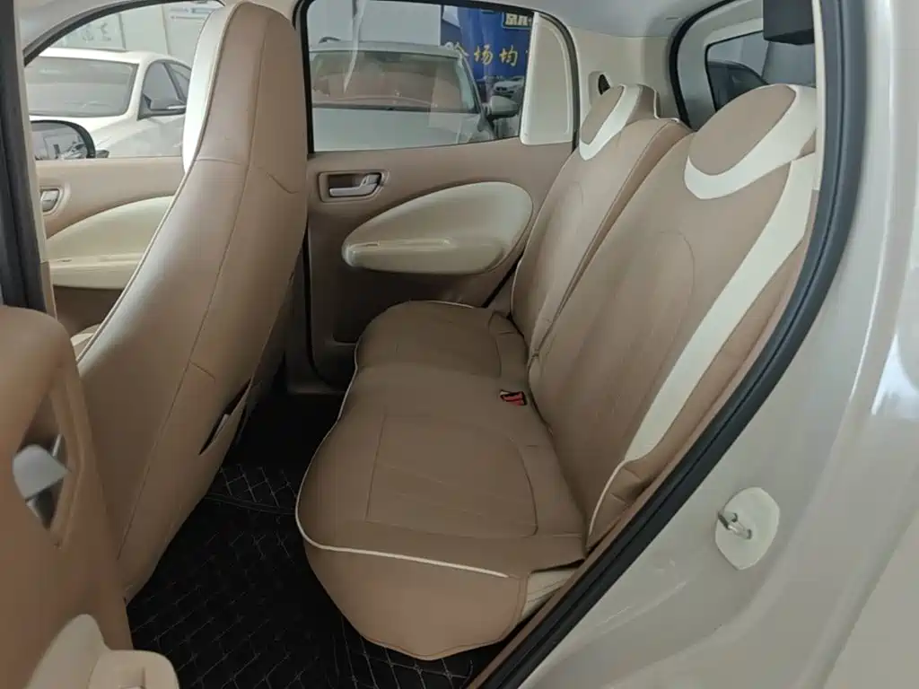Wuling MINIEV — миниатюра 17