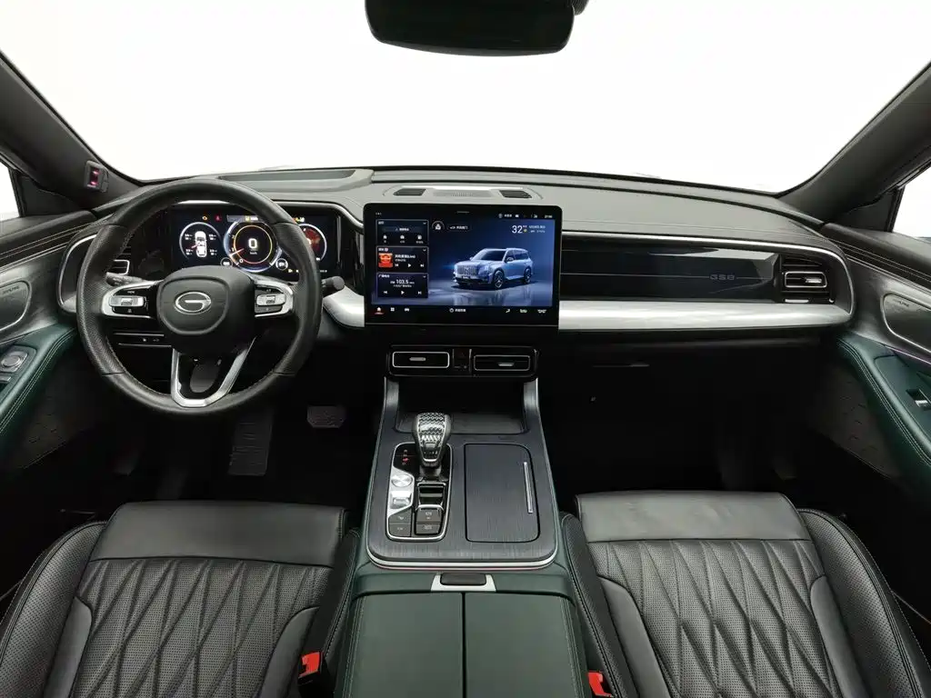 GAC GS8 2022 2.0TGDI Luxury （ мест）