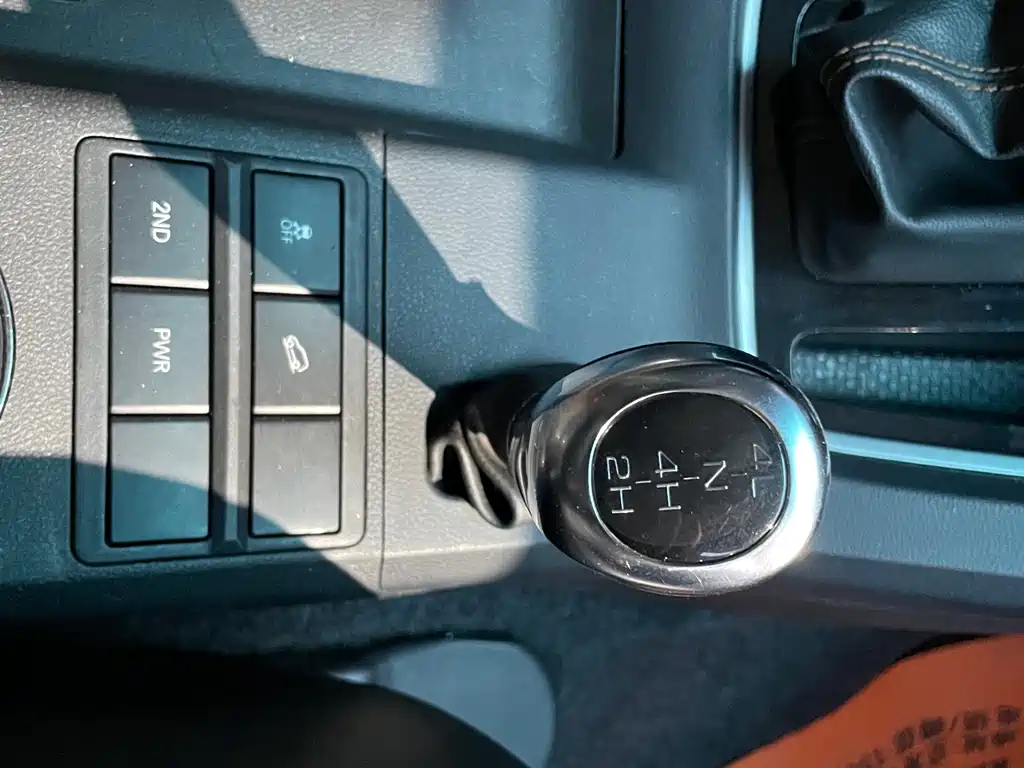 BAIC BJ40 2017 40L 2.3T AT Champion