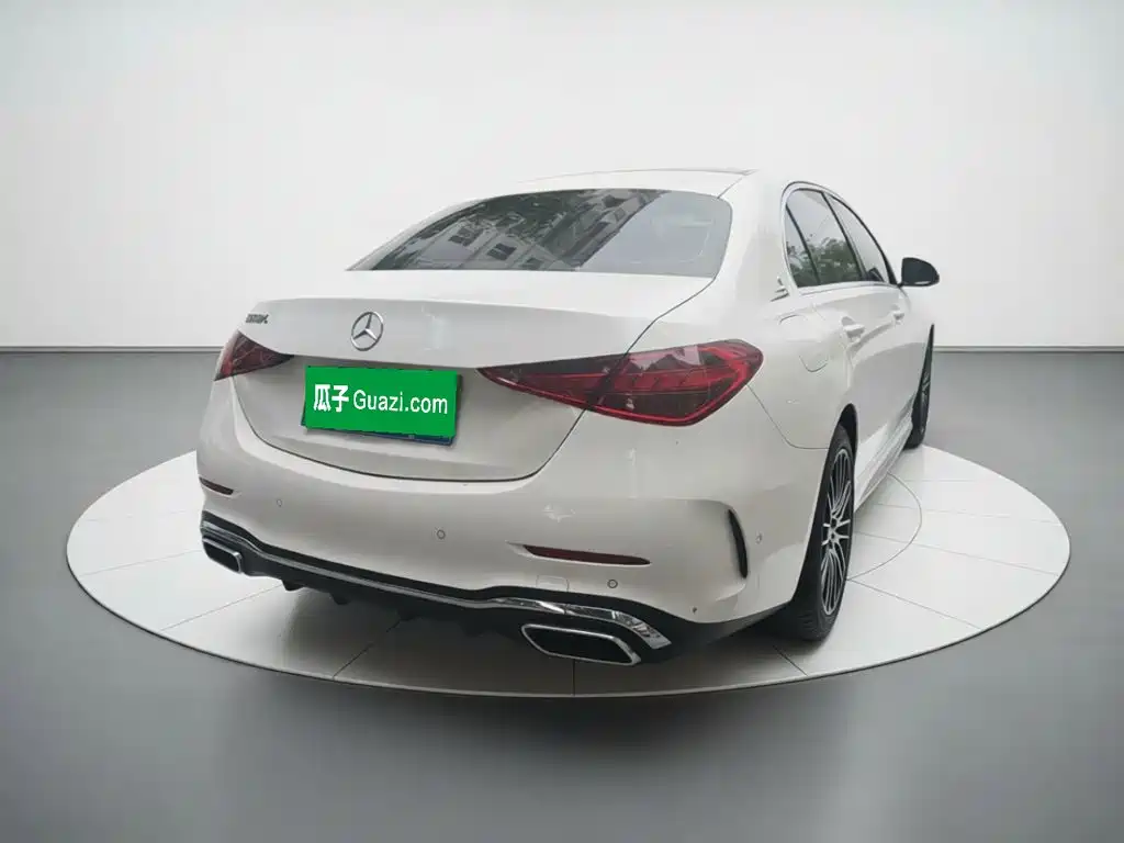 Mercedes-Benz C-Class — миниатюра 4