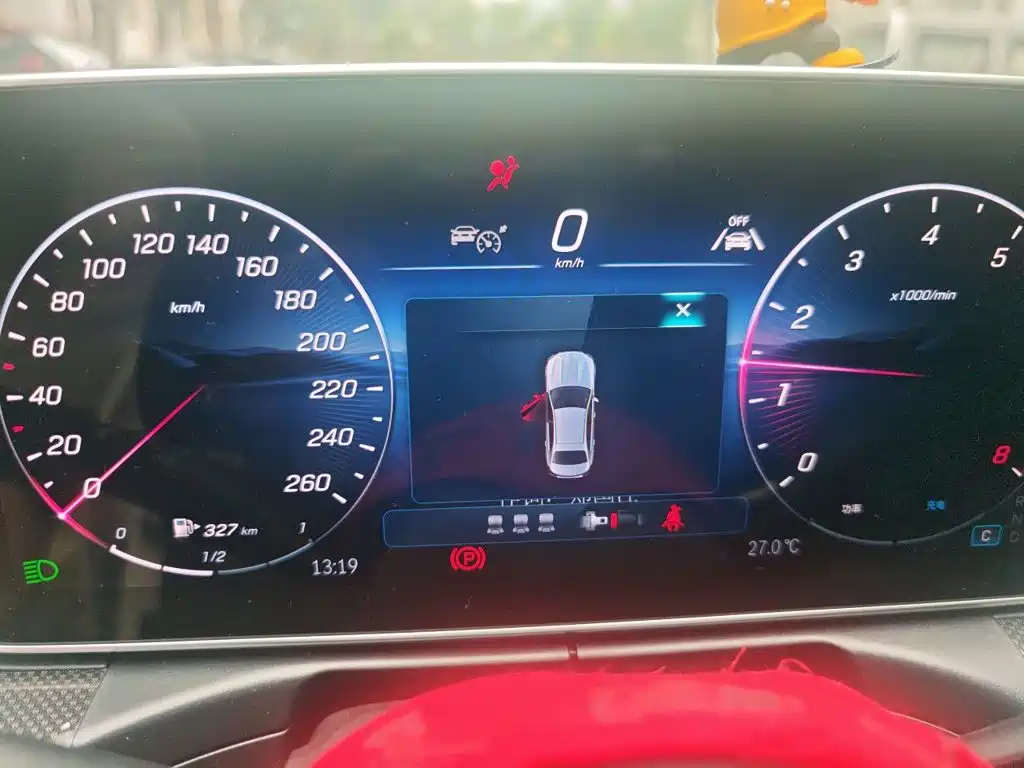 Mercedes-Benz C-Class — миниатюра 7