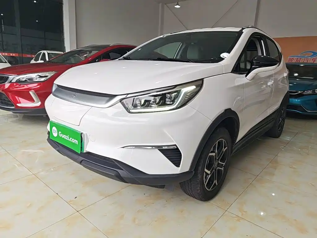 BYD Yuan Pro — миниатюра 2