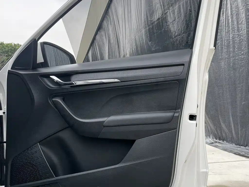 Skoda Kamiq — миниатюра 24