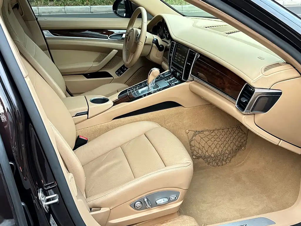 Porsche Panamera 2010 Panamera 3.6L