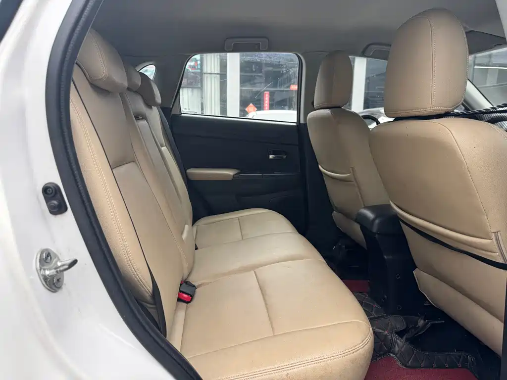 Mitsubishi ASX 1.6L Manual 2WD Standard Edition, фото 6