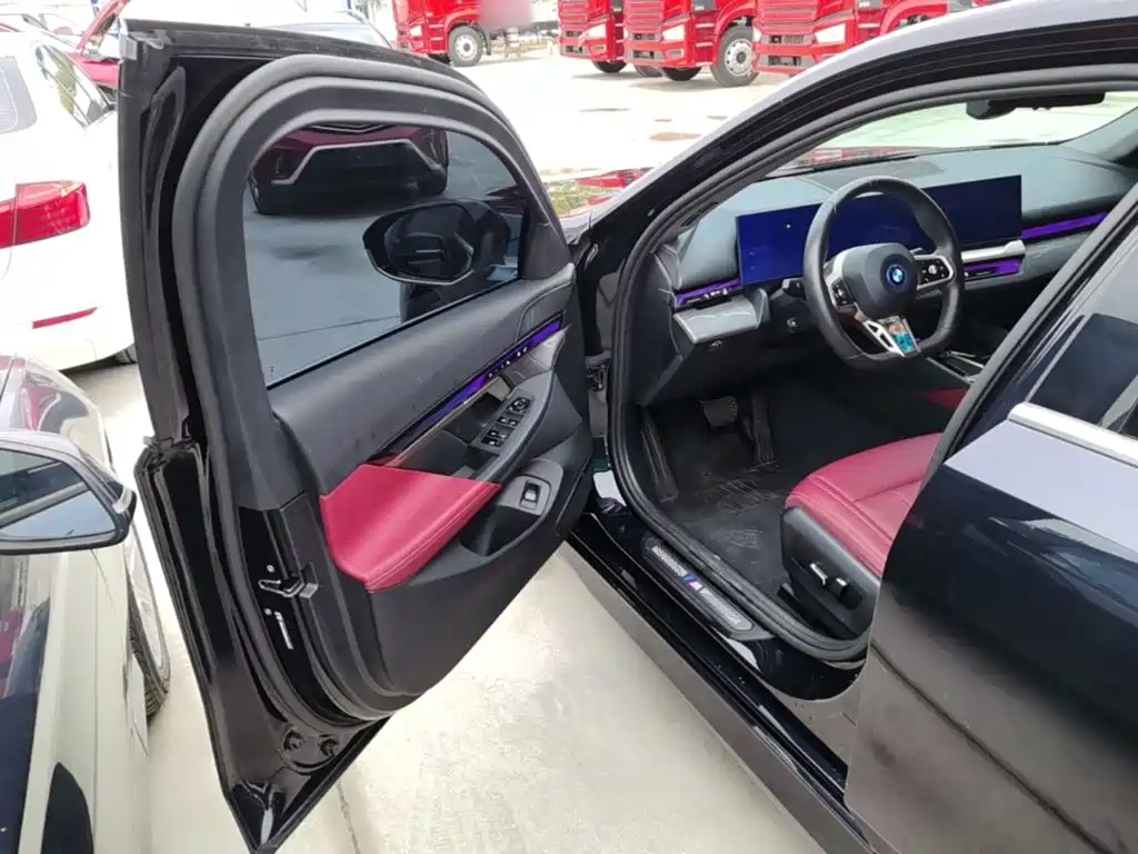BMW i5 — миниатюра 16