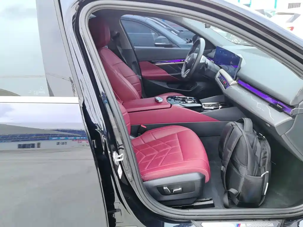 BMW i5 — миниатюра 25
