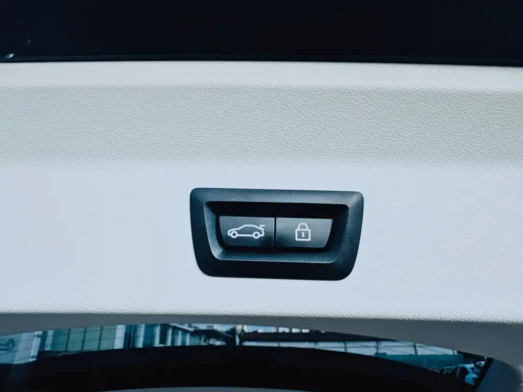 BMW X3 — миниатюра 22
