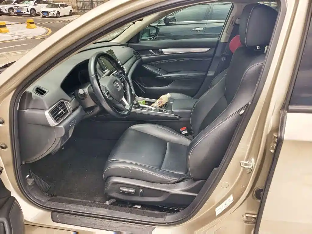 Honda Inspire — миниатюра 3