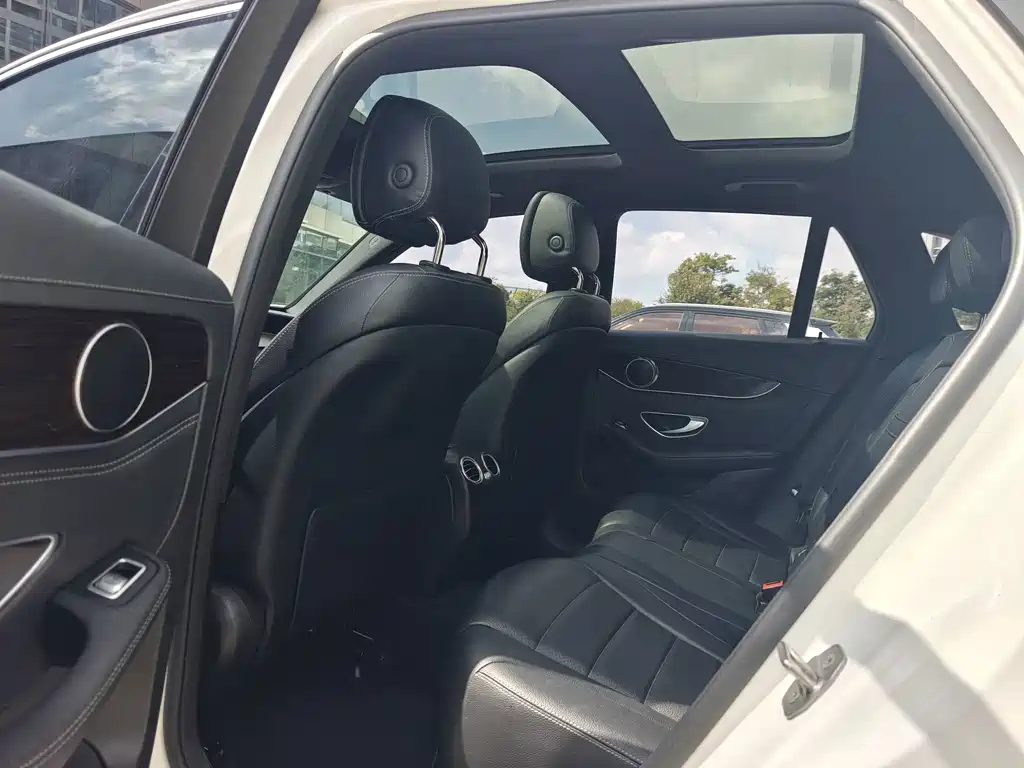 Mercedes-Benz GLC — миниатюра 8