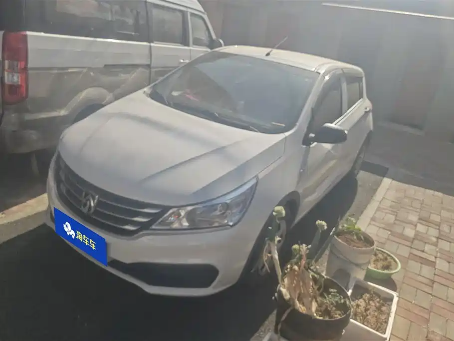 Baojun 310 2021