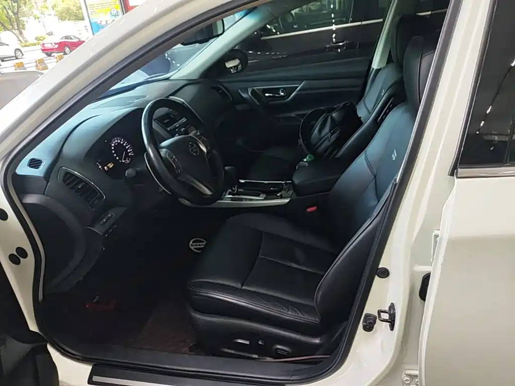 Nissan Teana — миниатюра 15