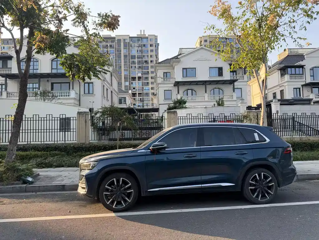 Geely Xingyue L — миниатюра 2