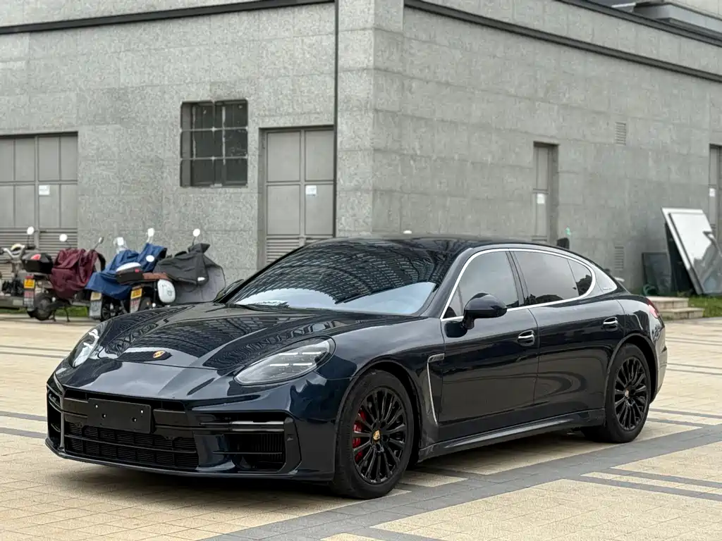 Porsche Panamera 2016