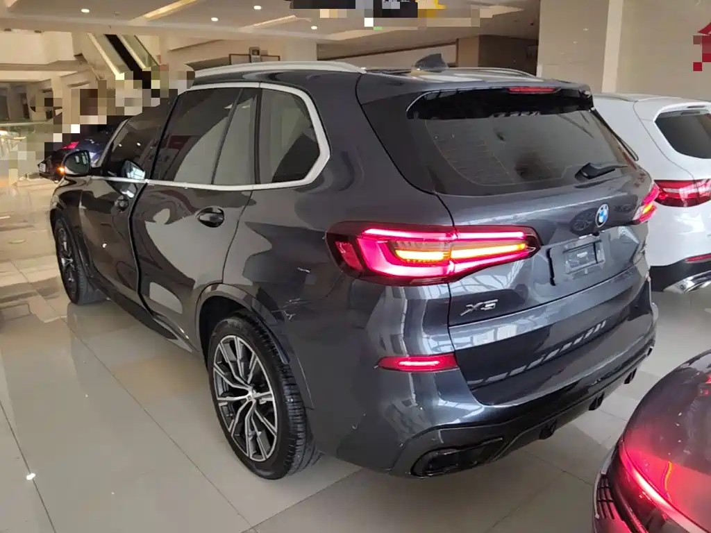 BMW X5 (Import) — миниатюра 5
