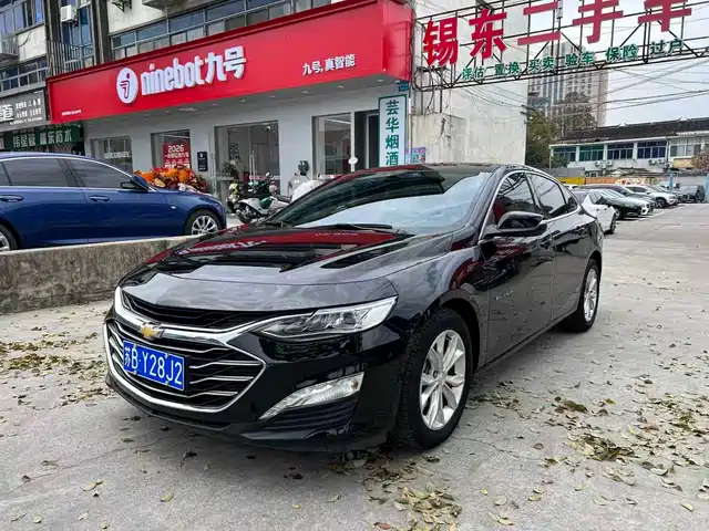 Chevrolet Malibu XL
