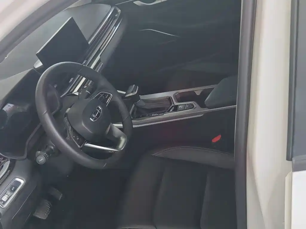Geely Emgrand — миниатюра 3