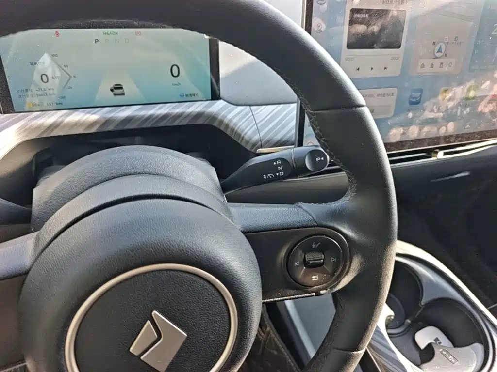 Baojun Yunduo — миниатюра 14