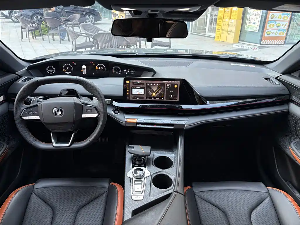 Changan UNI-V — миниатюра 5