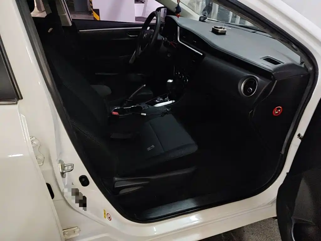 Toyota Corolla — миниатюра 9