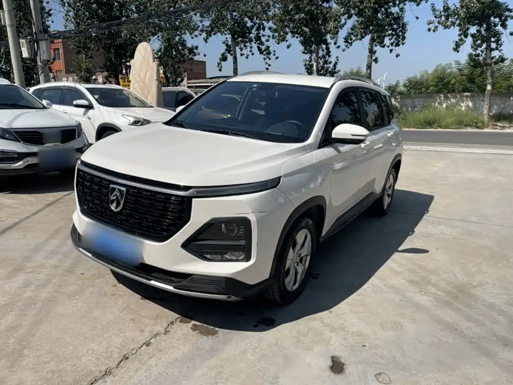 Baojun 530 — миниатюра 2