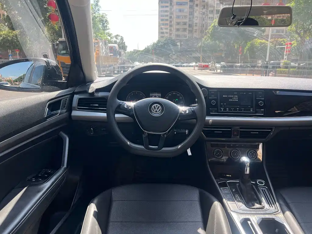 Volkswagen Lavida — миниатюра 18
