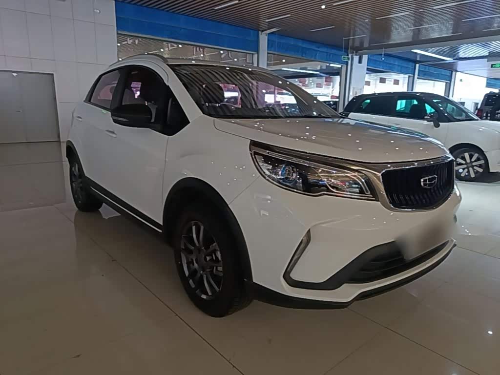 Geely Vision X3 1.5 л 2022 г. Белый, пробег 40100 км
