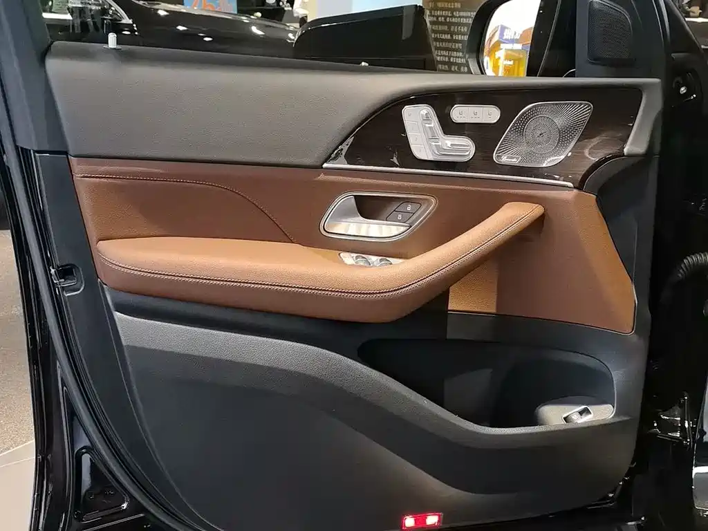 Mercedes-Benz GLE Coupe — миниатюра 14