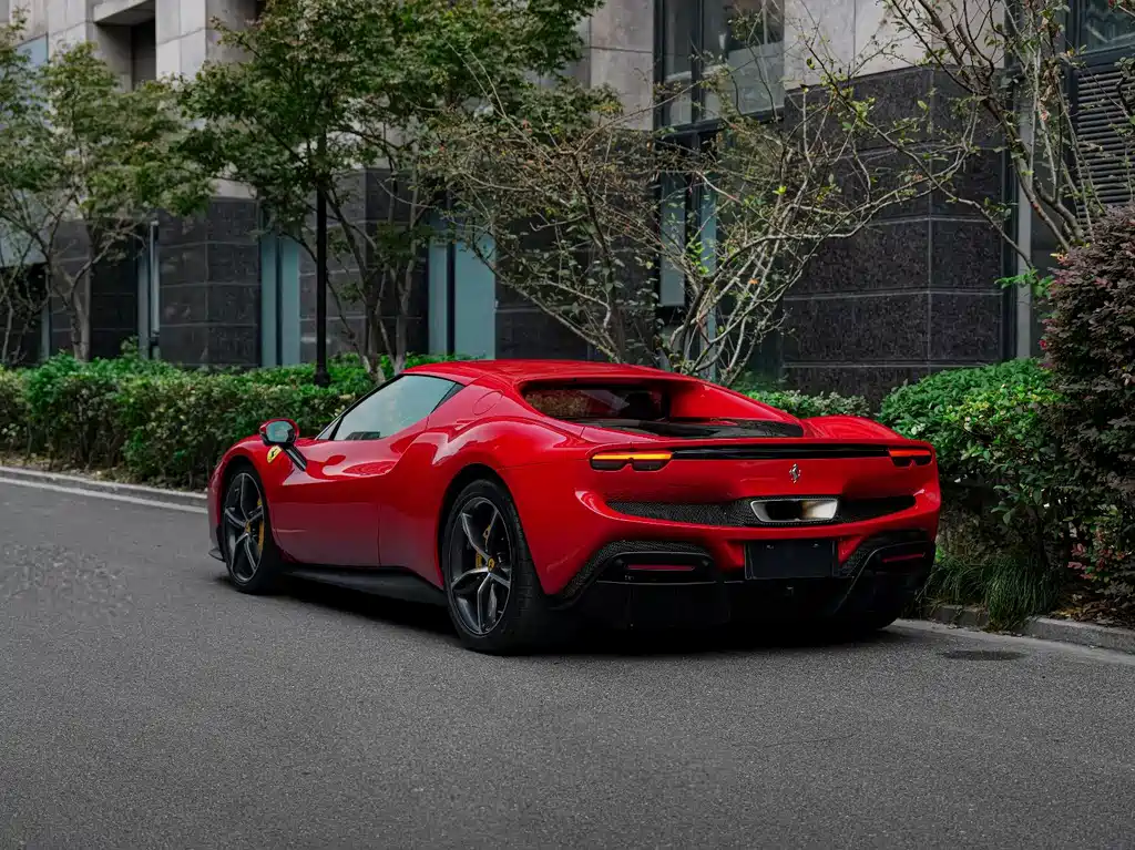 Ferrari 296 — миниатюра 2