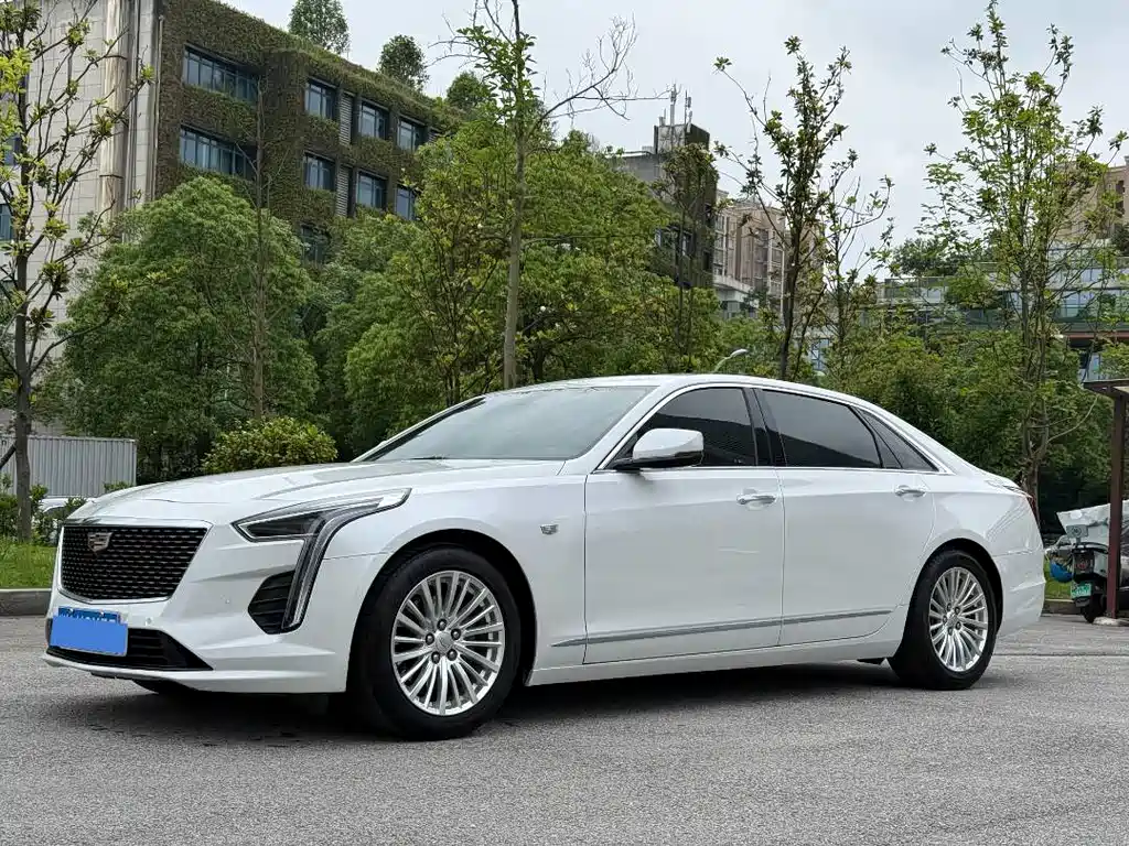 Cadillac CT6 2021
