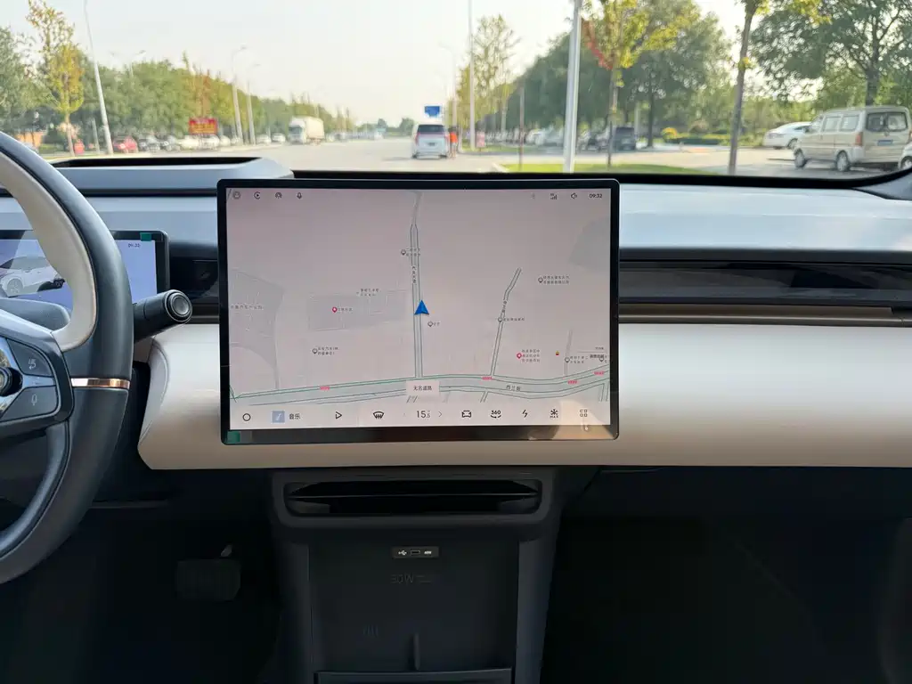 Lynk & Co Z20 — миниатюра 7