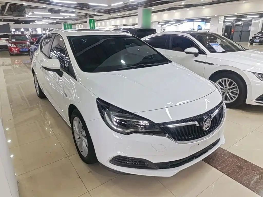 Buick Verano — миниатюра 4