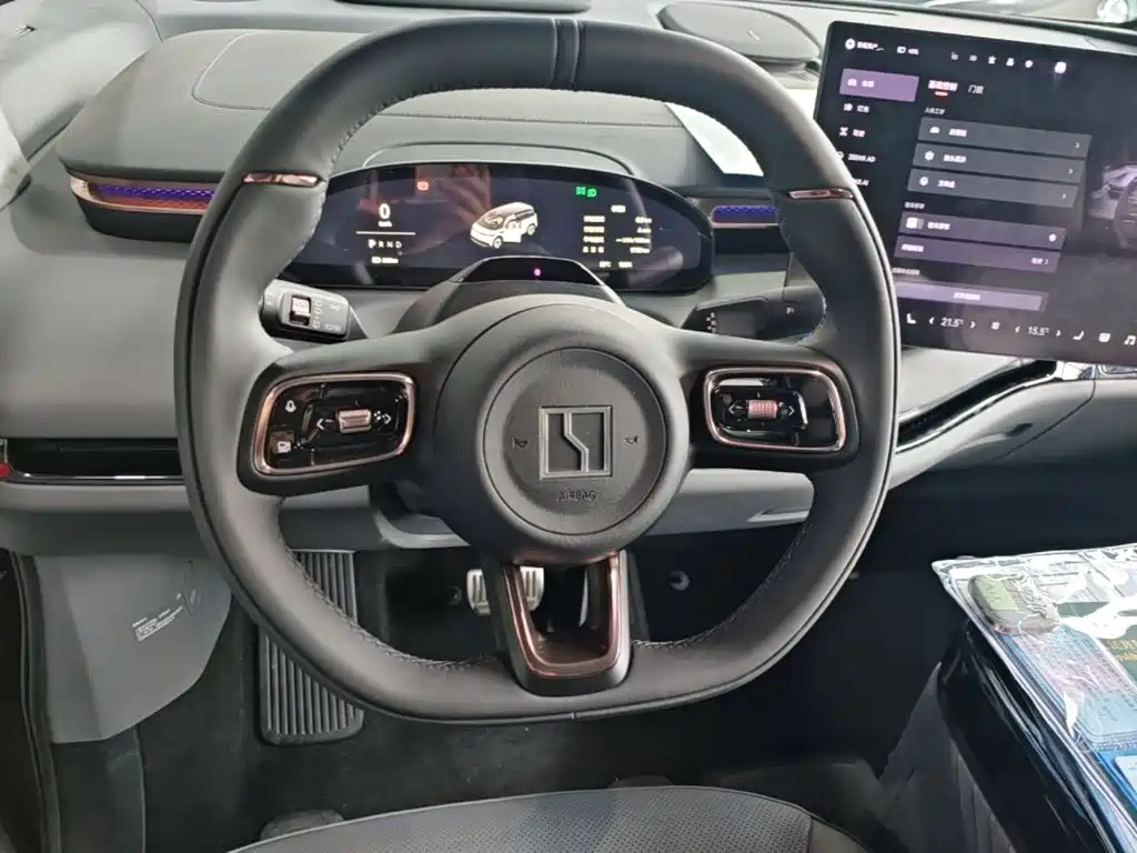 Zeekr Mix 2025 Smart Drive