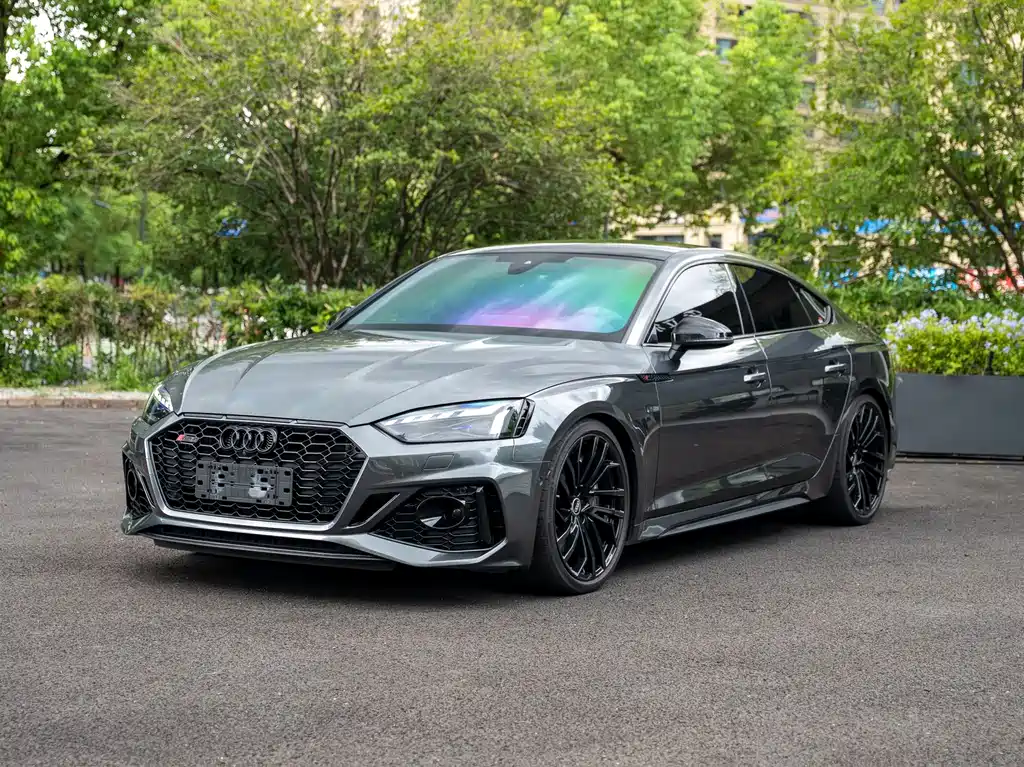 Audi RS 5