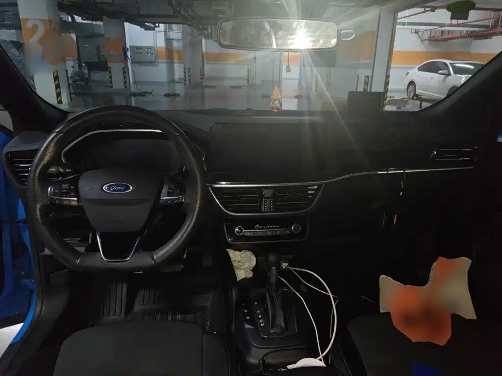 Ford Focus — миниатюра 5