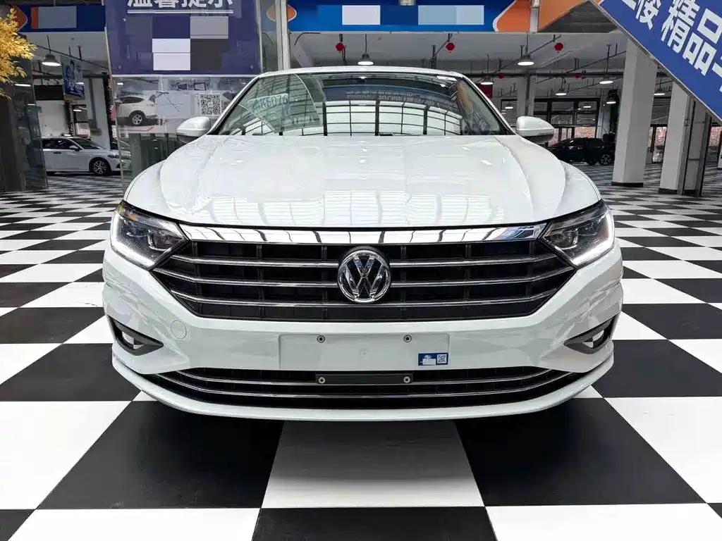 Volkswagen Sagitar — миниатюра 2